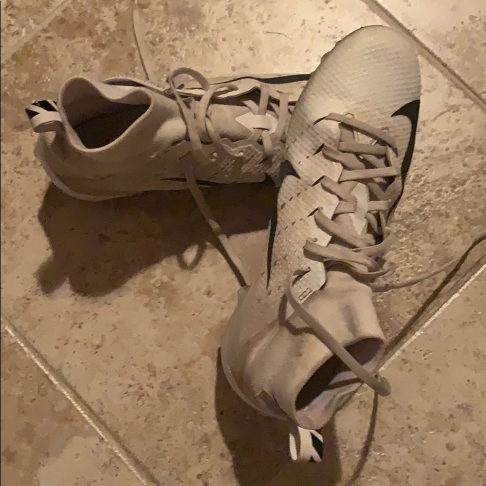 Nike vapor white